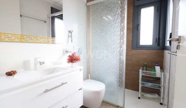 Odsprzedaż - Kamienica - Orihuela Costa - Costa Blanca