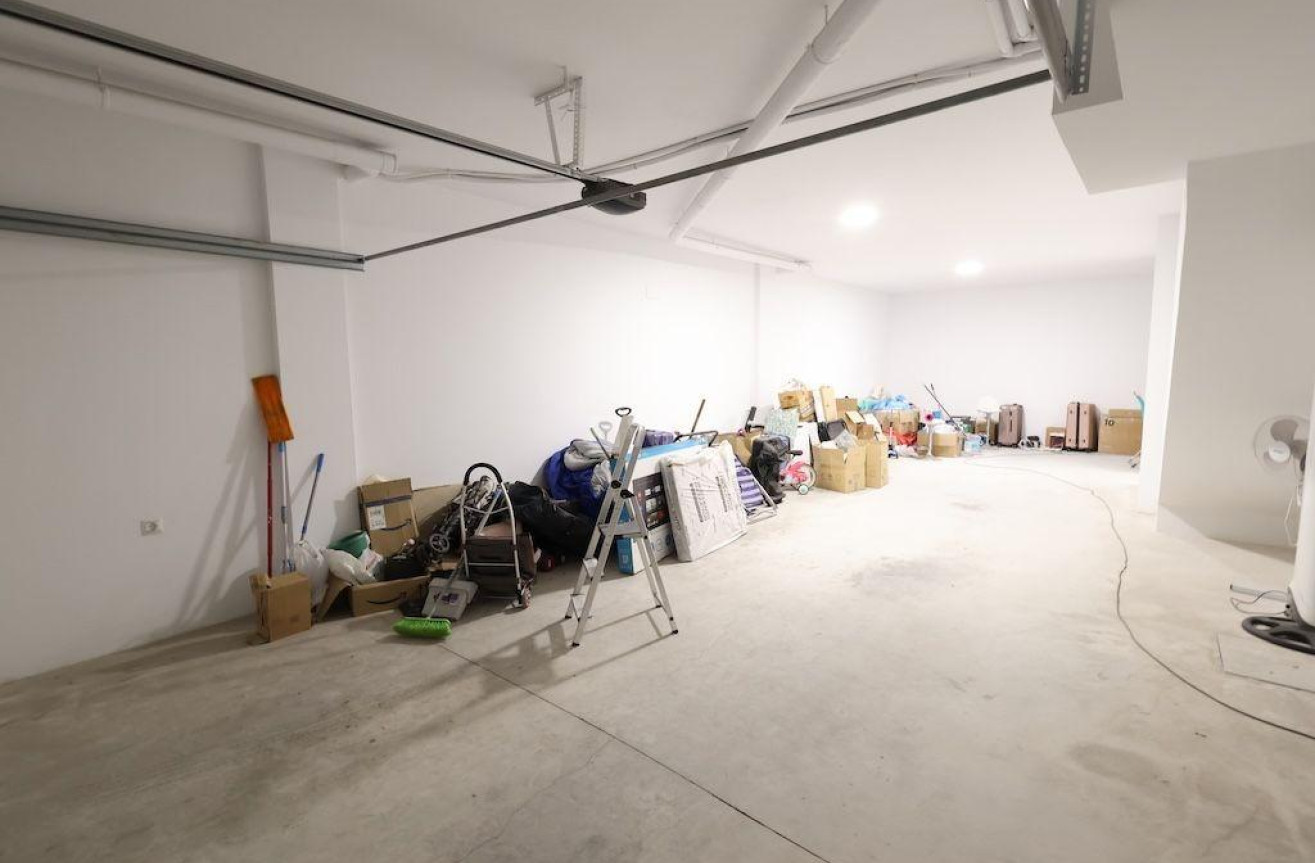 Odsprzedaż - Kamienica - Orihuela Costa - Costa Blanca