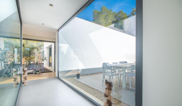 Odsprzedaż - Villa - Orihuela Costa - Costa Blanca