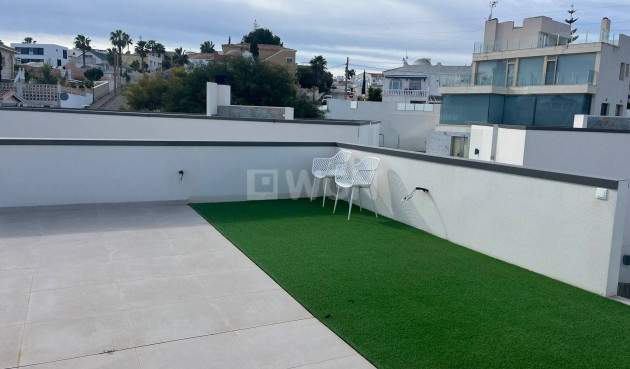 Odsprzedaż - Villa - San Miguel de Salinas - Urbanizacion Blue Lagoon