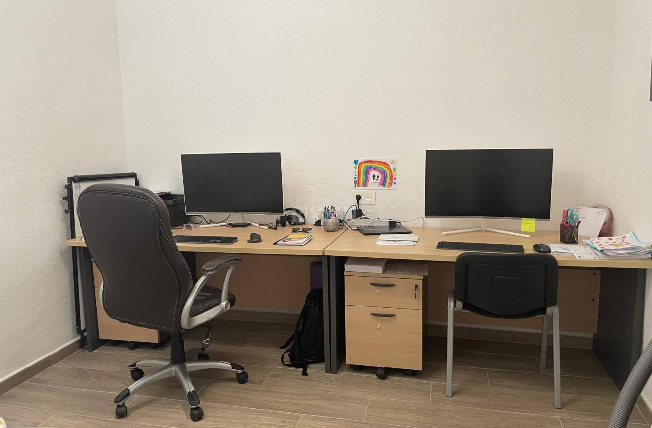 Odsprzedaż - Kamienica - Pilar de la Horadada - Zona Pueblo