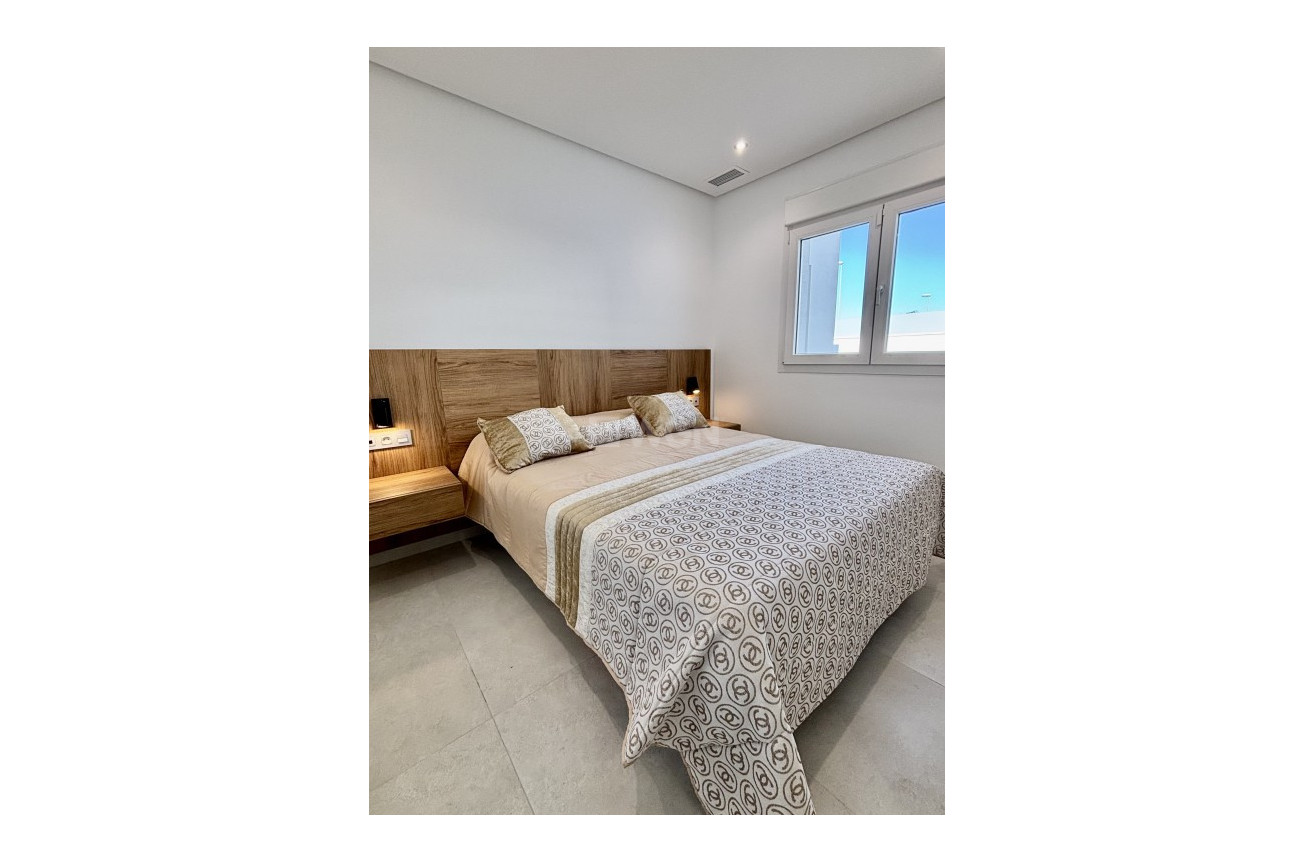 Odsprzedaż - Villa - Benijofar - Costa Blanca