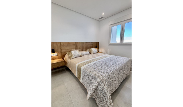 Odsprzedaż - Villa - Benijofar - Costa Blanca