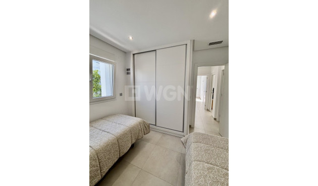 Odsprzedaż - Villa - Benijofar - Costa Blanca