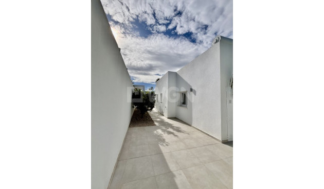 Odsprzedaż - Villa - Benijofar - Costa Blanca