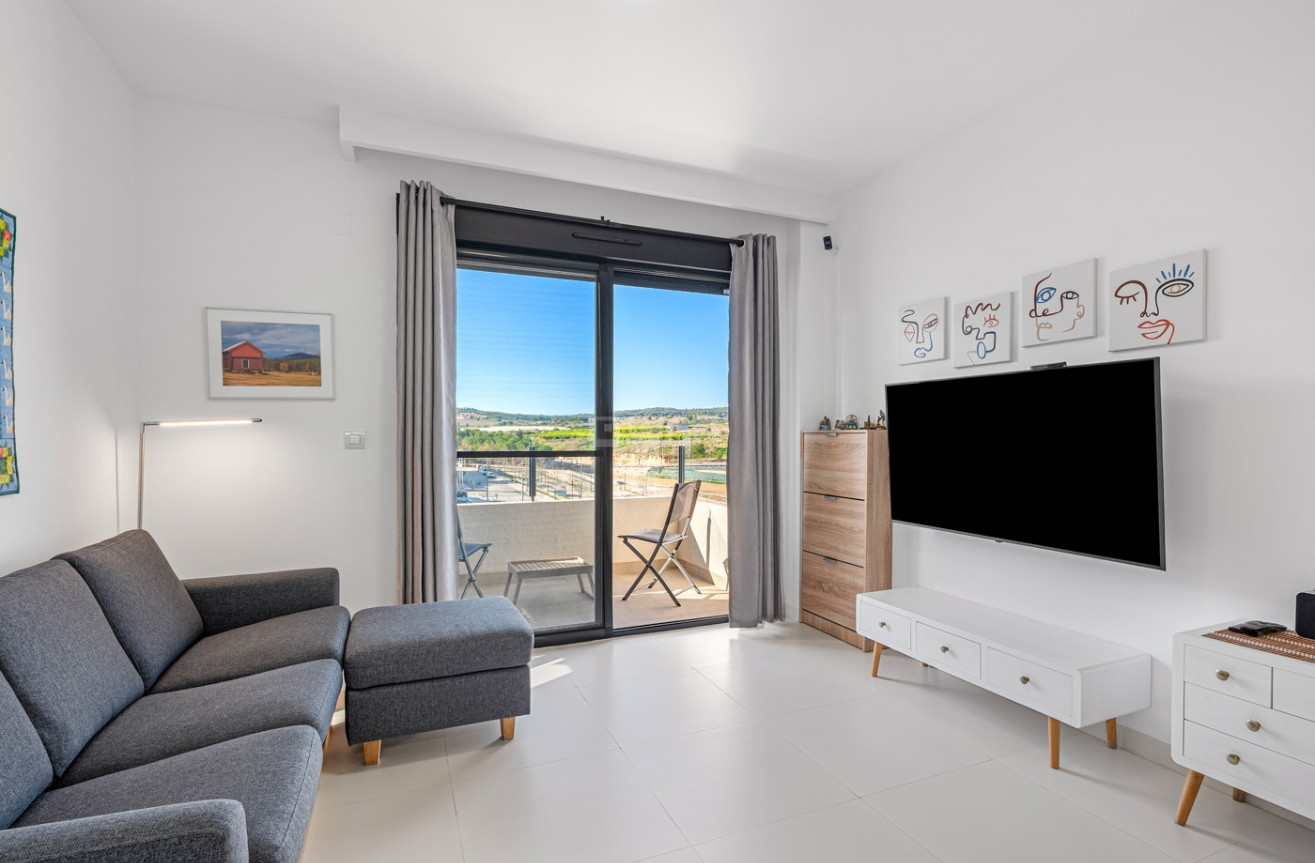 Odsprzedaż - Mieszkanie w bloku - San Miguel de Salinas - Inland