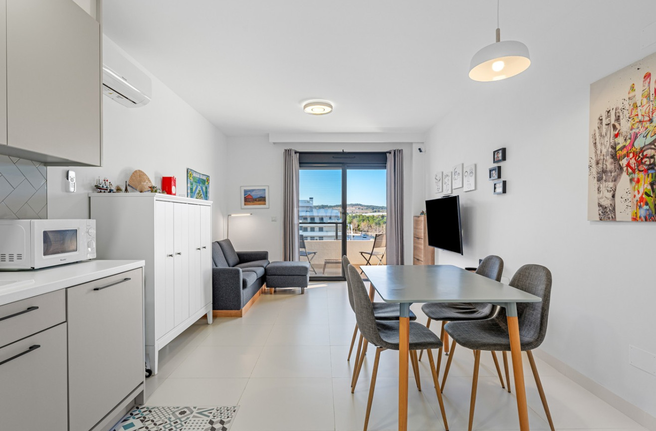 Odsprzedaż - Mieszkanie w bloku - San Miguel de Salinas - Inland