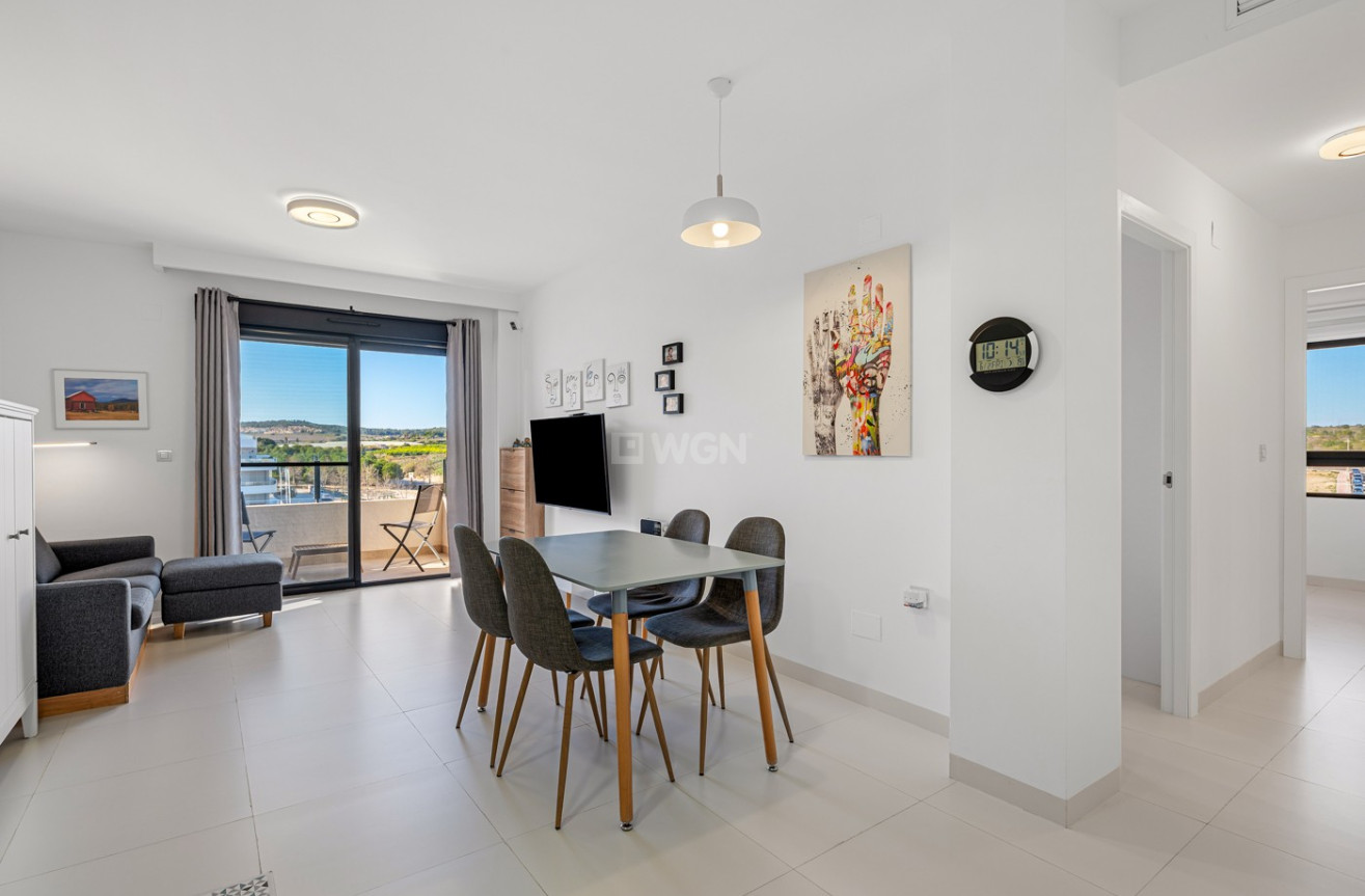 Odsprzedaż - Mieszkanie w bloku - San Miguel de Salinas - Inland