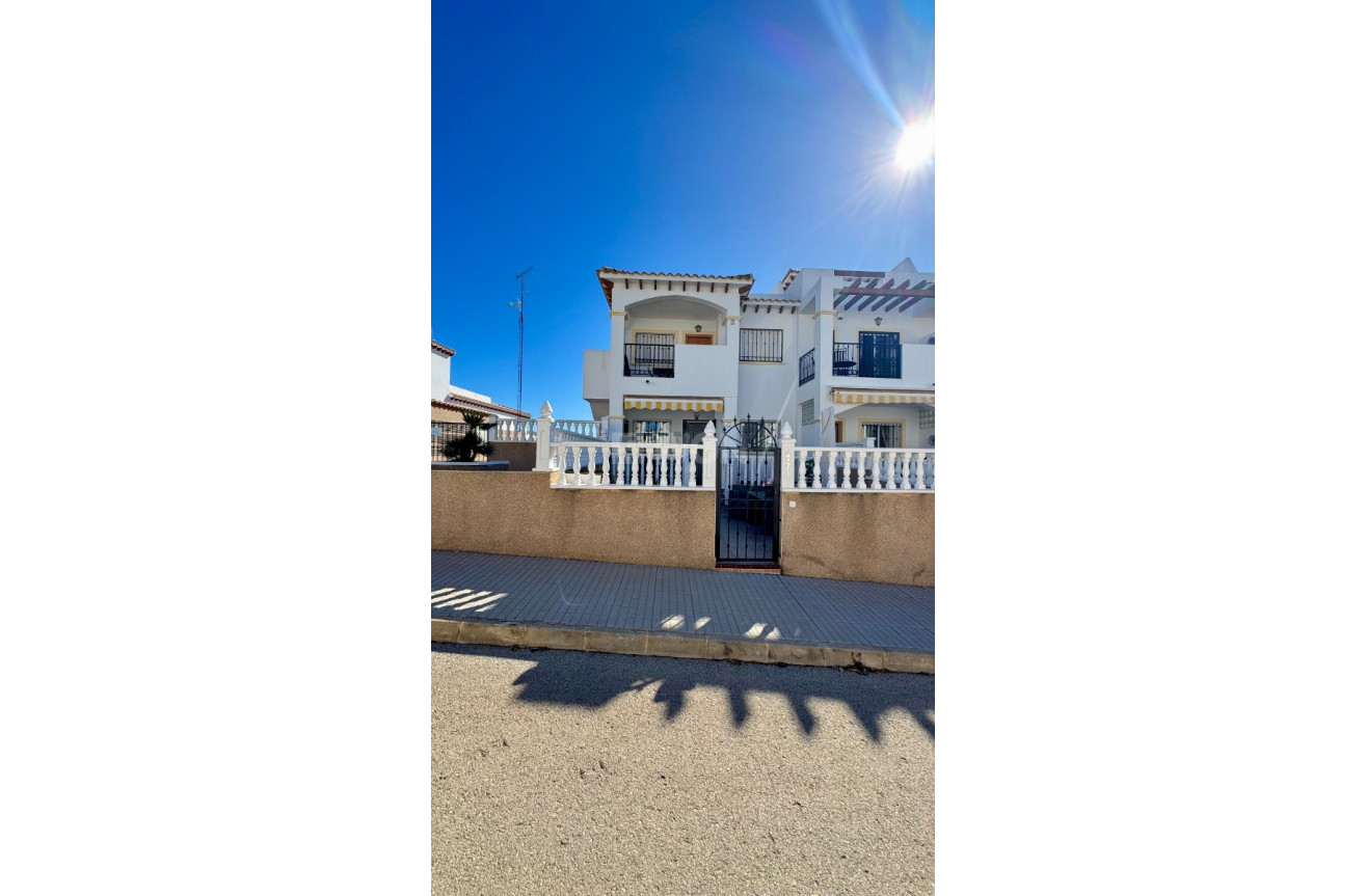 Odsprzedaż - Mieszkanie w bloku - Orihuela Costa - Costa Blanca