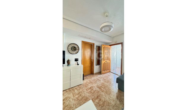 Odsprzedaż - Mieszkanie w bloku - Orihuela Costa - Costa Blanca