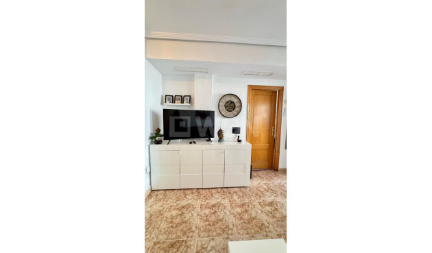 Odsprzedaż - Mieszkanie w bloku - Orihuela Costa - Costa Blanca