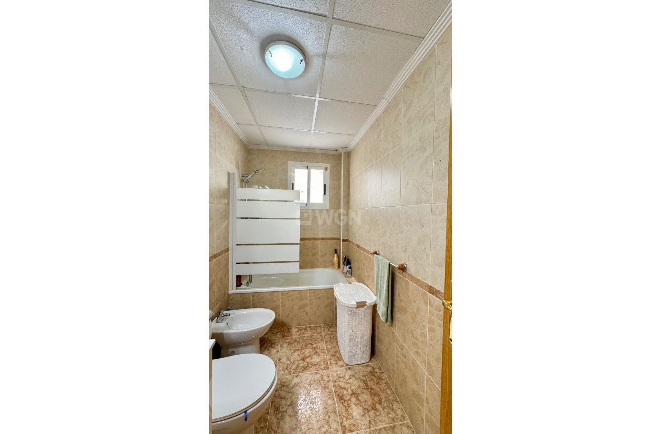 Odsprzedaż - Mieszkanie w bloku - Orihuela Costa - Costa Blanca