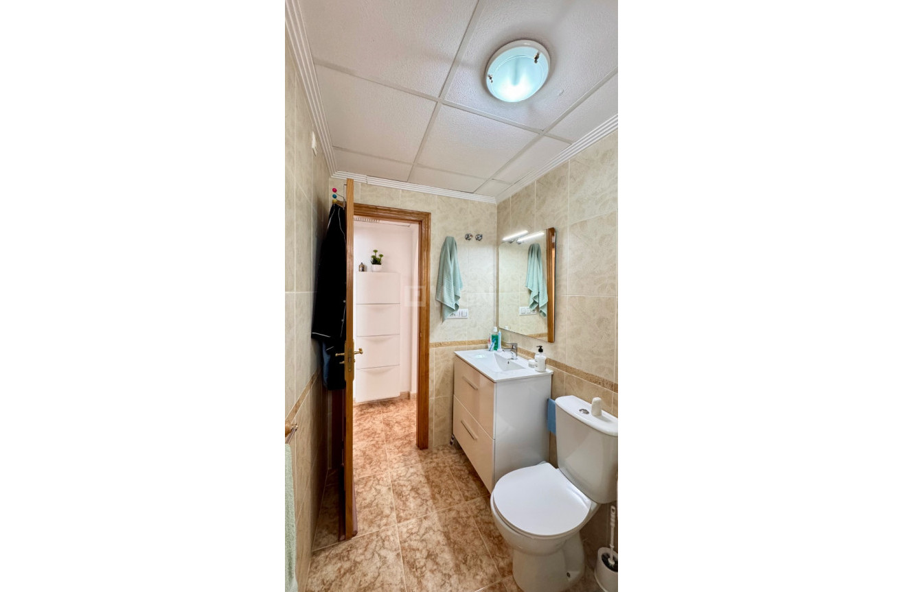 Odsprzedaż - Mieszkanie w bloku - Orihuela Costa - Costa Blanca