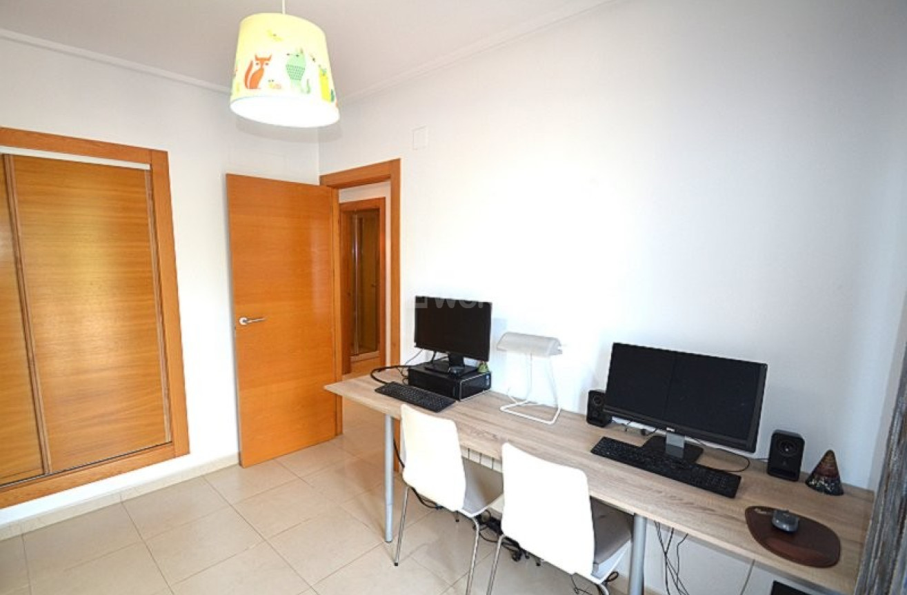 Odsprzedaż - Mieszkanie w bloku - Hacienda Riquelme Golf Resort - Inland