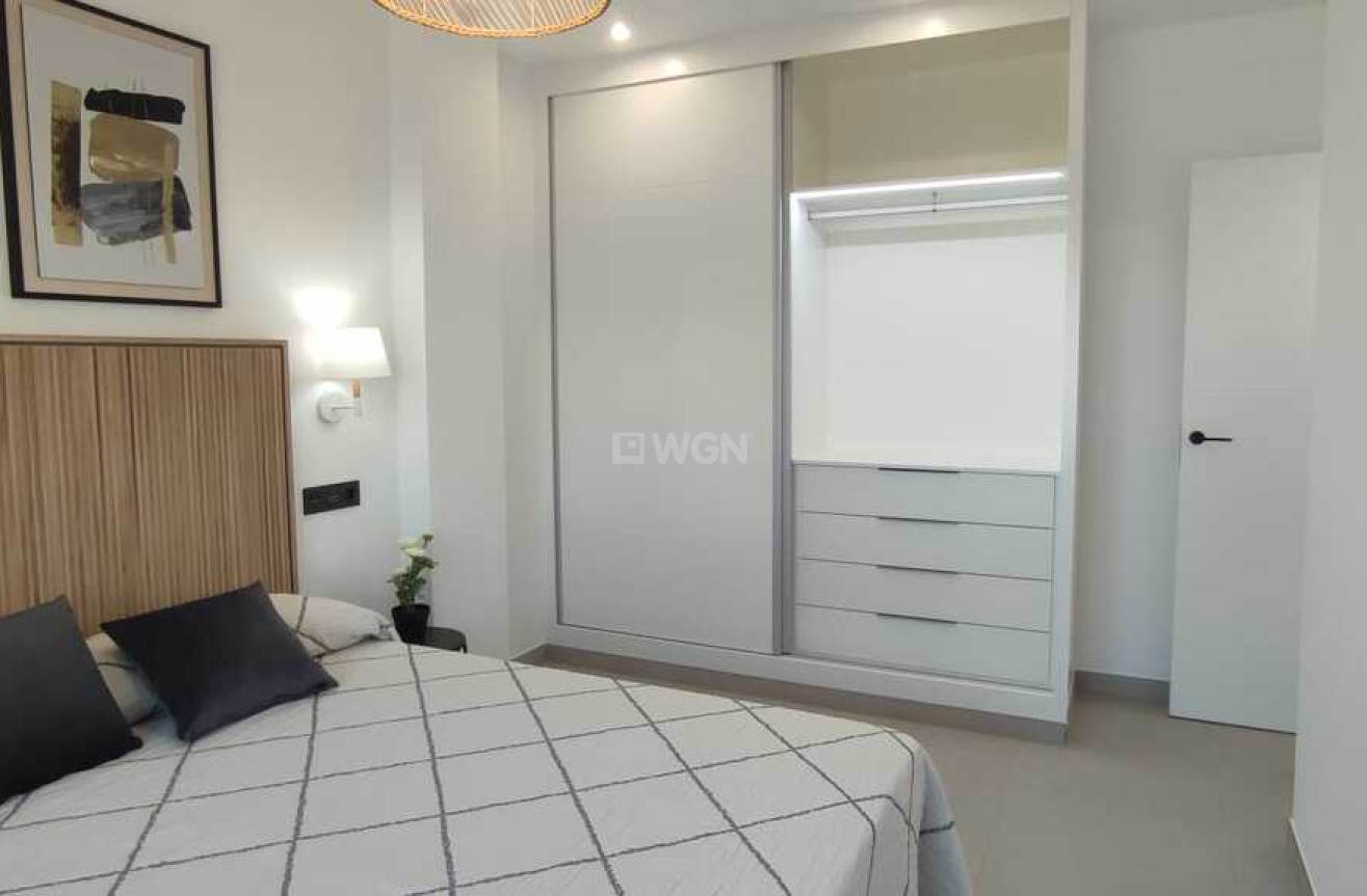 Odsprzedaż - Villa - Los Belones - Inland