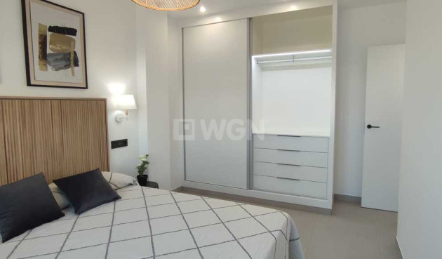 Odsprzedaż - Villa - Los Belones - Inland