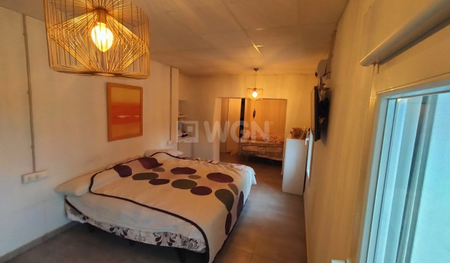 Odsprzedaż - Kamienica - Monóvar/Monóver - Inland