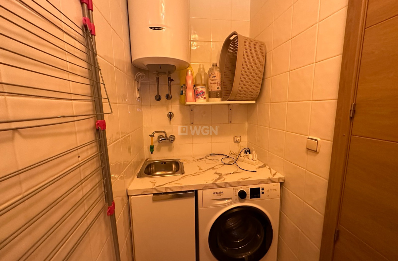 Odsprzedaż - Kamienica - Bigastro - Inland