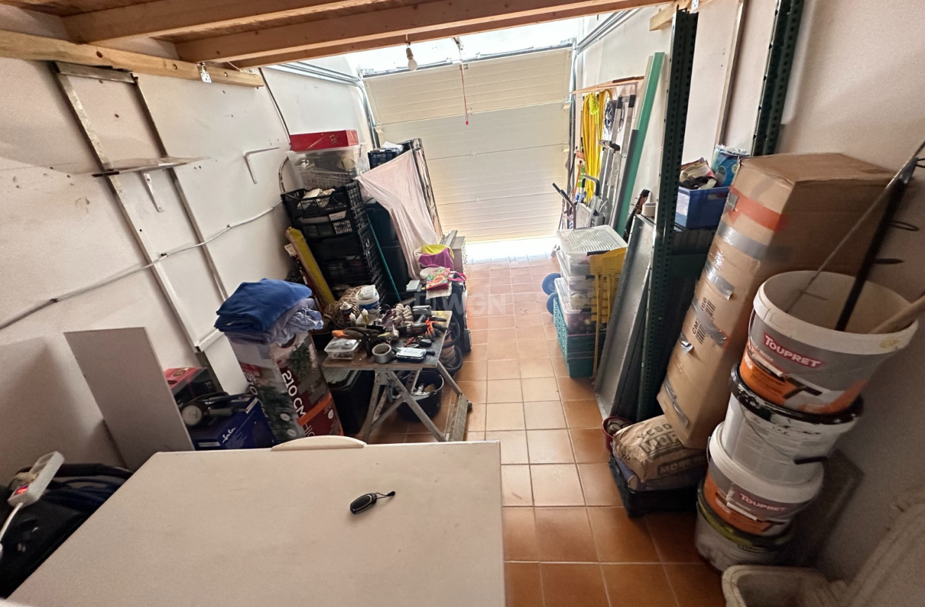 Odsprzedaż - Kamienica - Bigastro - Inland