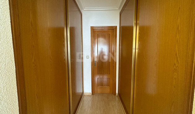 Odsprzedaż - Kamienica - Bigastro - Inland