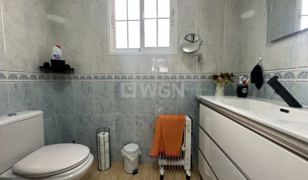 Odsprzedaż - Kamienica - Bigastro - Inland