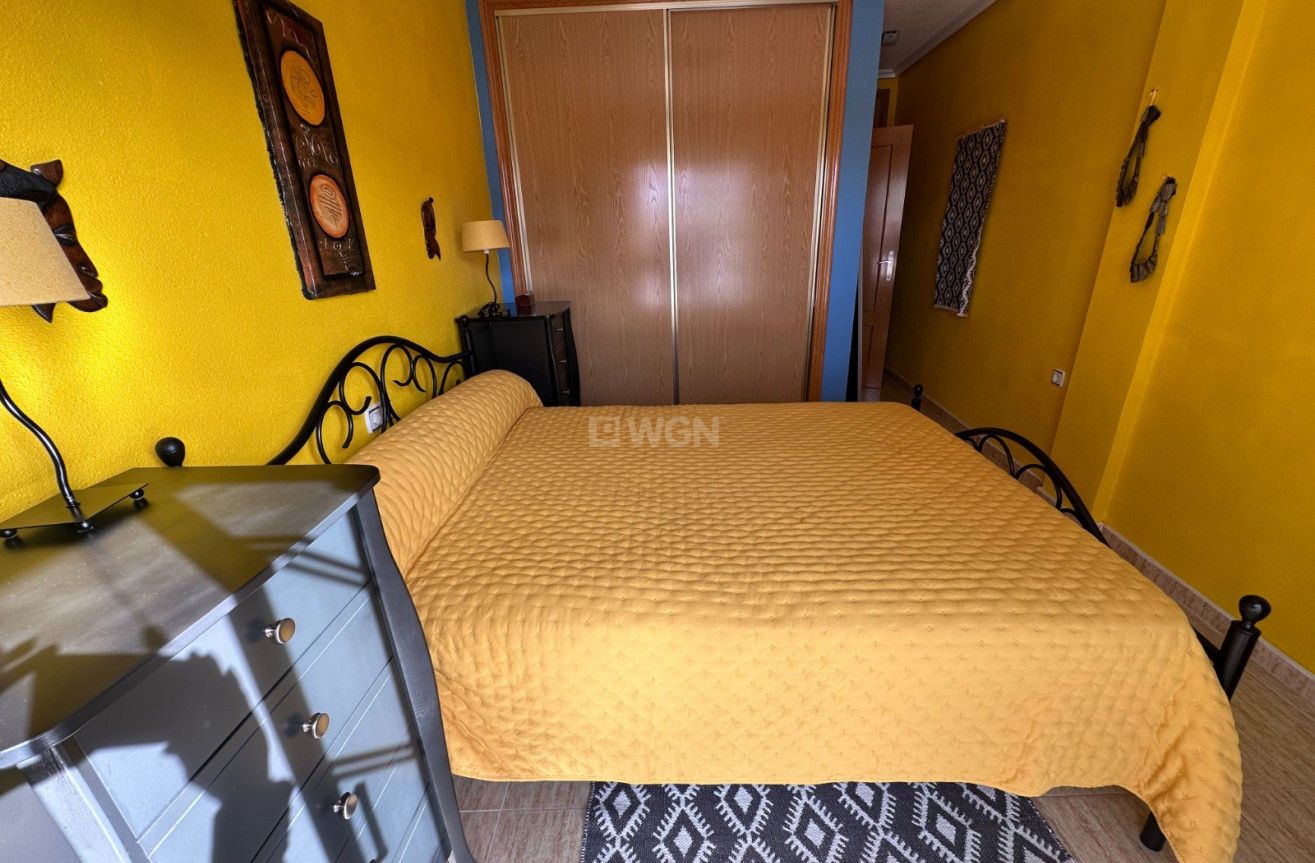 Odsprzedaż - Kamienica - Bigastro - Inland