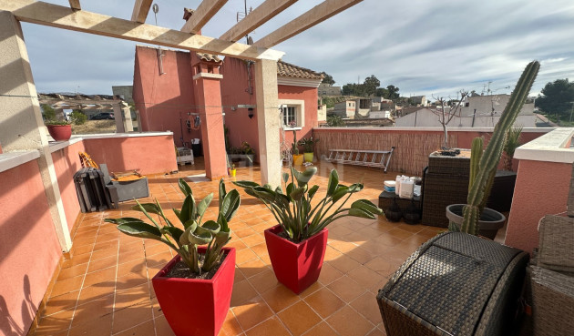 Odsprzedaż - Kamienica - Bigastro - Inland