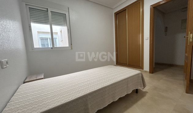 Odsprzedaż - Mieszkanie w bloku - 2778 - Inland