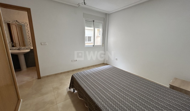 Odsprzedaż - Mieszkanie w bloku - 2778 - Inland