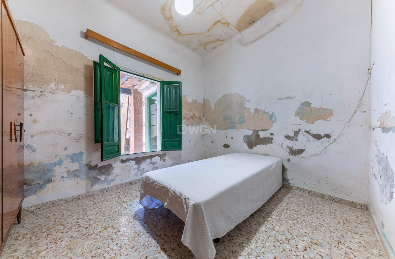 Odsprzedaż - Kamienica - Alicante - San Agustin