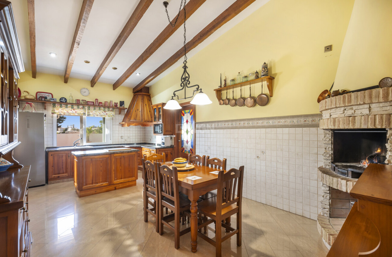 Odsprzedaż - Villa - Torrevieja - Costa Blanca