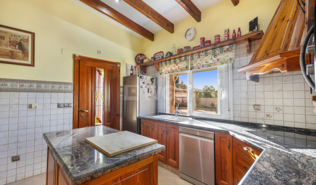 Odsprzedaż - Villa - Torrevieja - Costa Blanca