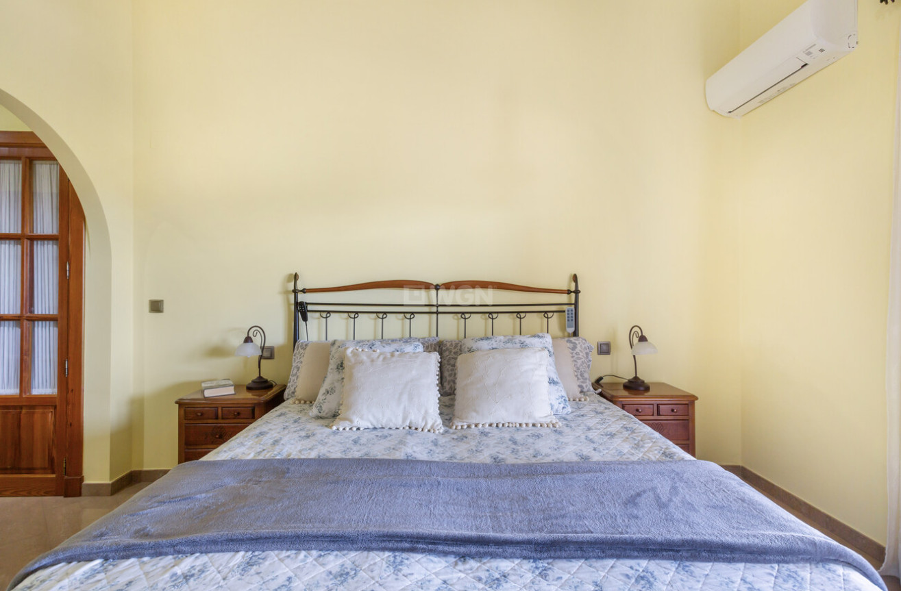 Odsprzedaż - Villa - Torrevieja - Costa Blanca