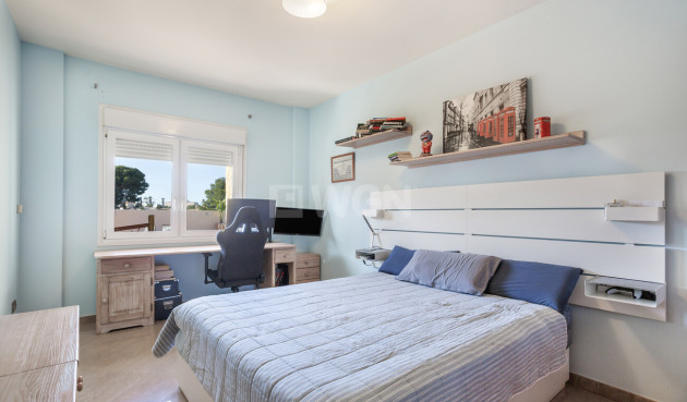 Odsprzedaż - Villa - Torrevieja - Costa Blanca