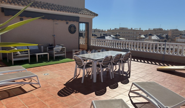 Odsprzedaż - Mieszkanie w bloku - Orihuela Costa - Costa Blanca