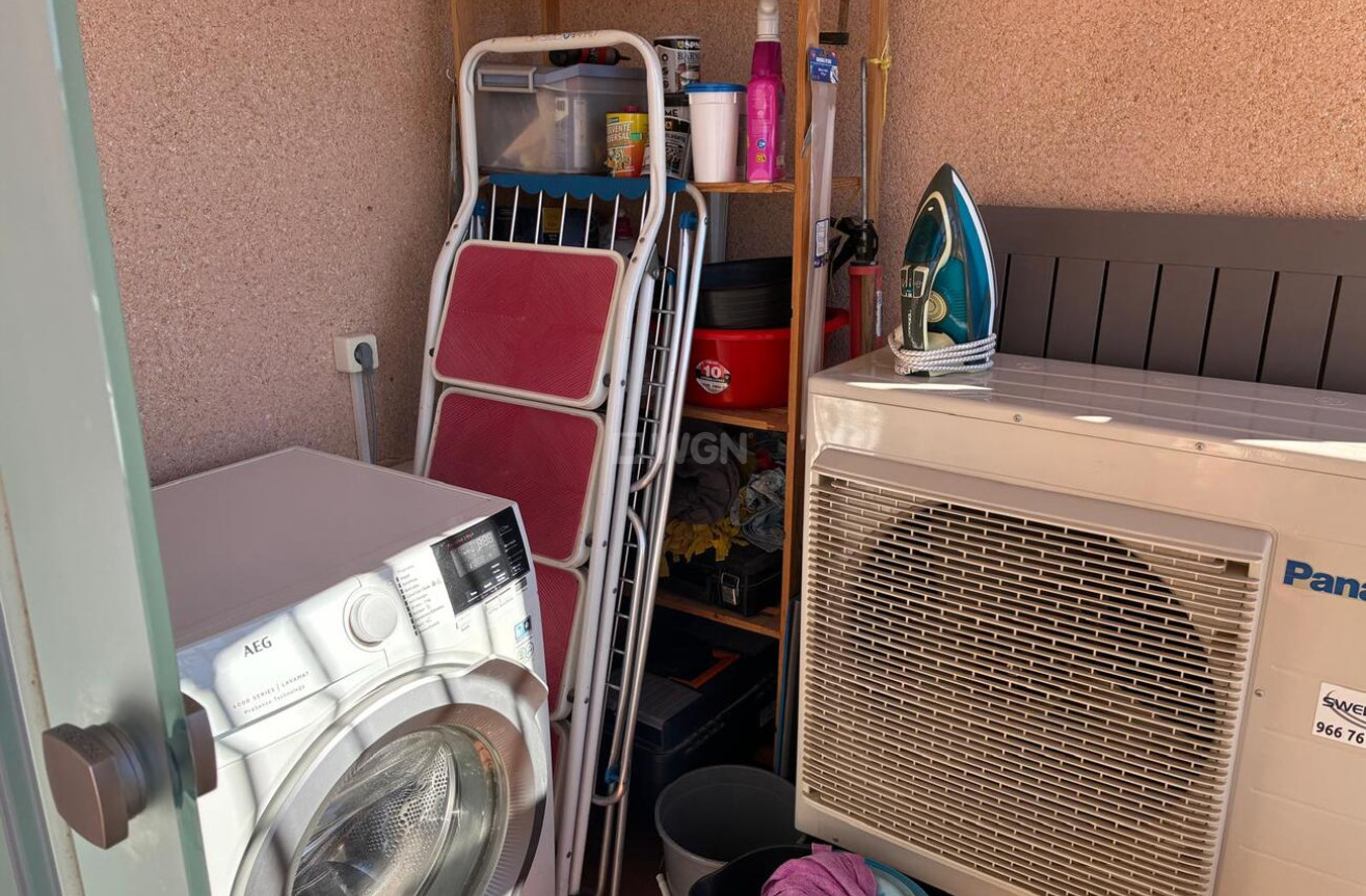 Odsprzedaż - Mieszkanie w bloku - Orihuela Costa - Costa Blanca