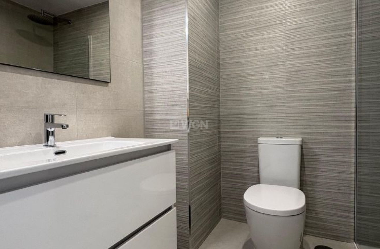 Odsprzedaż - Mieszkanie w bloku - Orihuela Costa - Costa Blanca