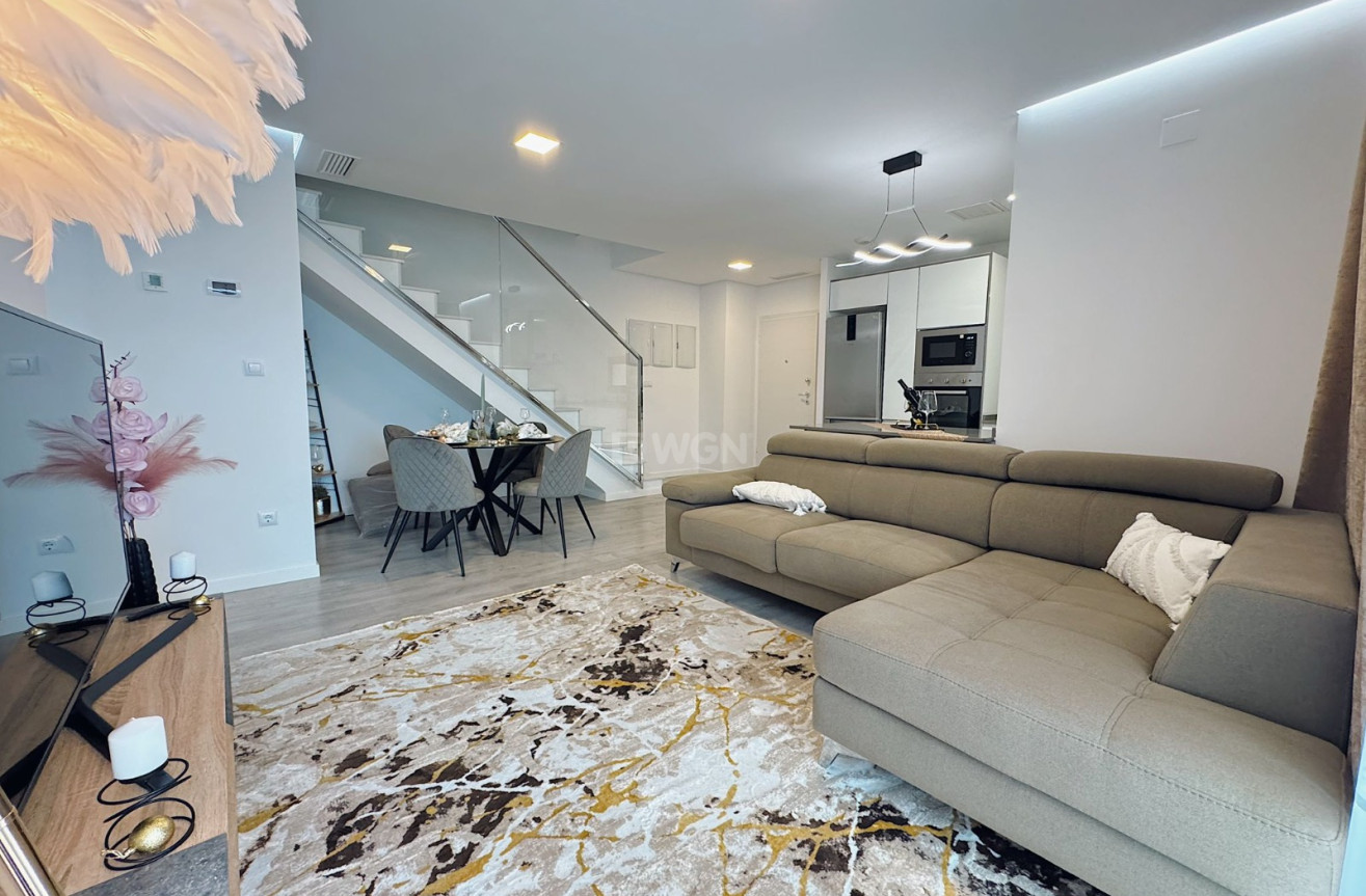 Odsprzedaż - Daszek - Orihuela Costa - Costa Blanca