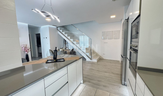 Odsprzedaż - Daszek - Orihuela Costa - Costa Blanca