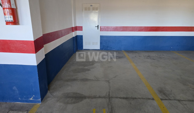 Odsprzedaż - Mieszkanie w bloku - Alcaucín - Inland