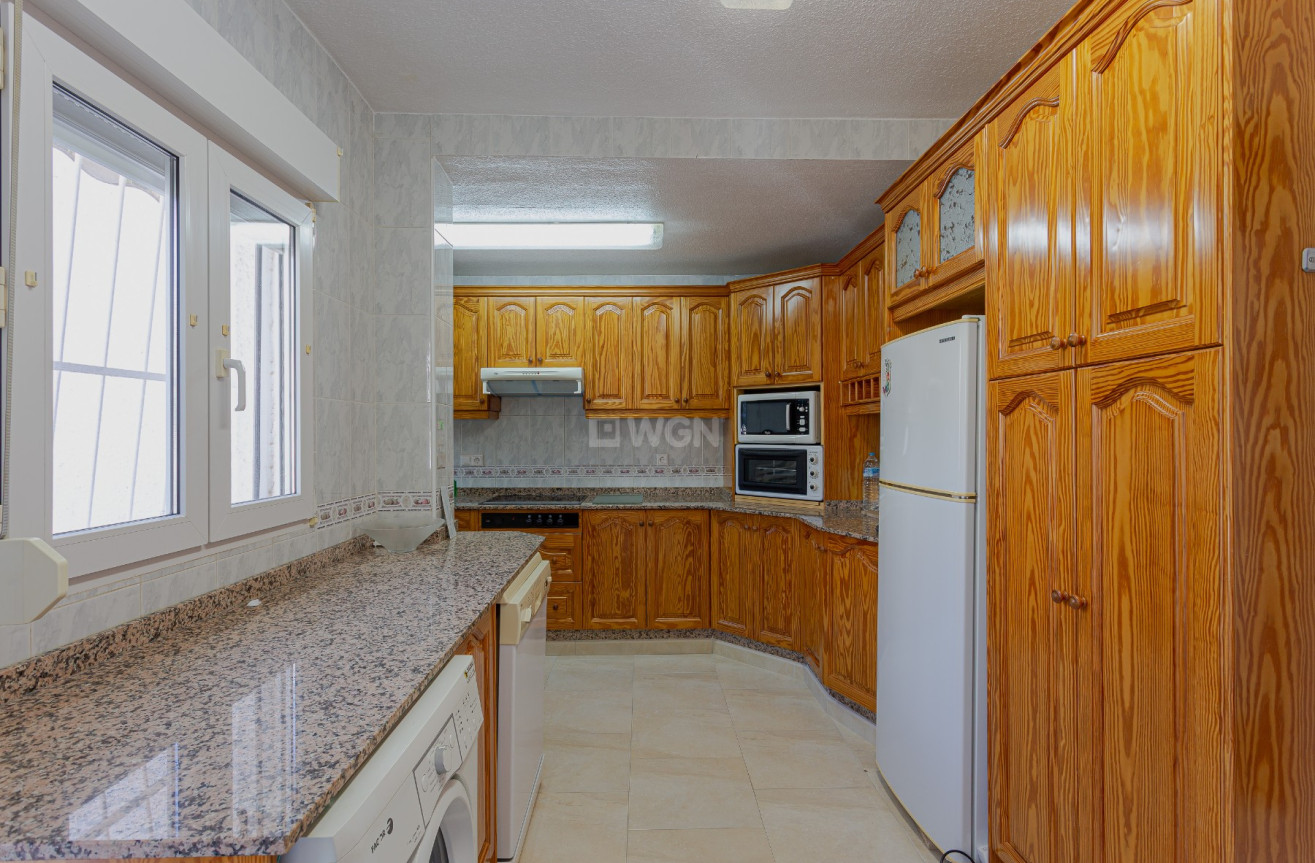 Odsprzedaż - Villa - Torrevieja - Costa Blanca