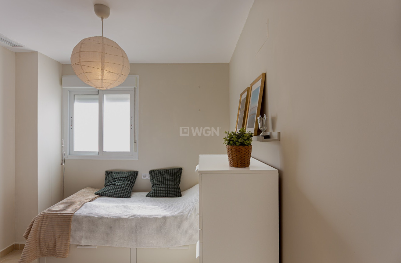 Odsprzedaż - Mieszkanie w bloku - Orihuela Costa - Costa Blanca