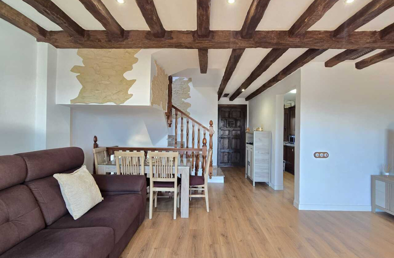 Odsprzedaż - Kamienica - Alcaucín - Inland