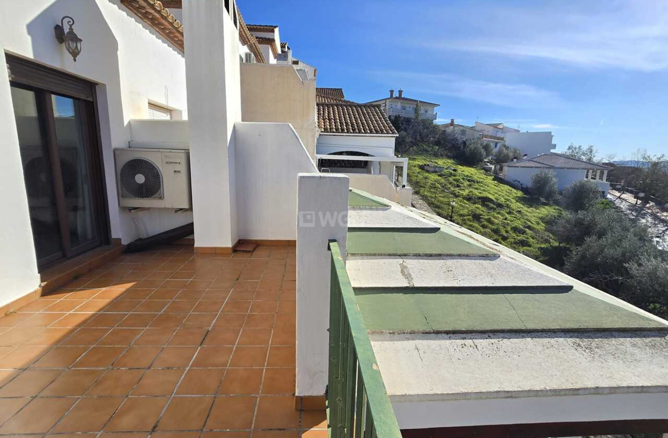 Odsprzedaż - Kamienica - Alcaucín - Inland