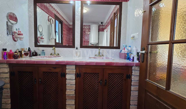 Odsprzedaż - Kamienica - Alcaucín - Inland