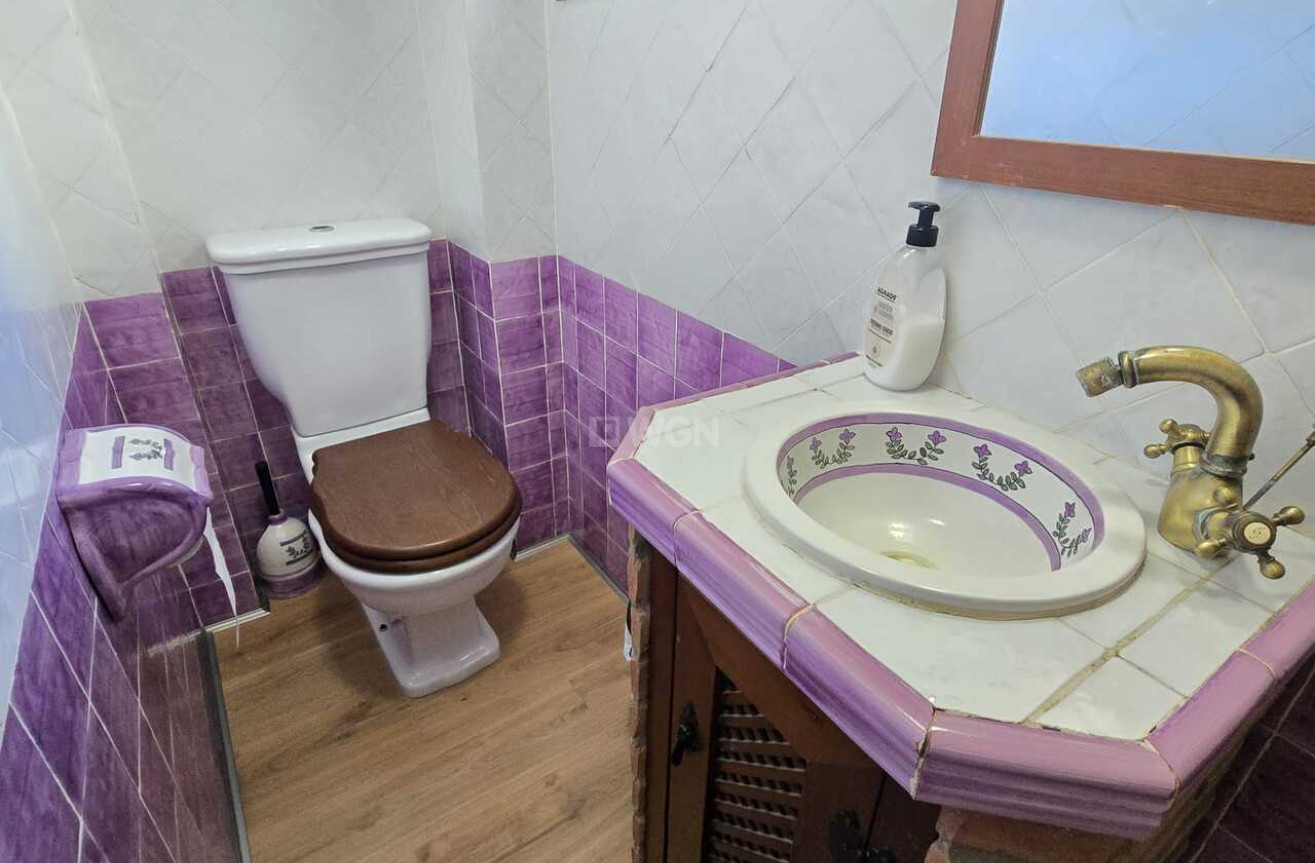 Odsprzedaż - Kamienica - Alcaucín - Inland