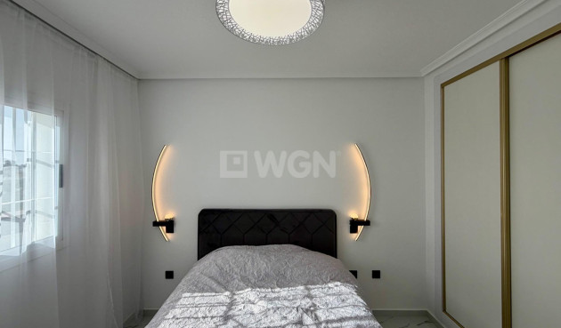 Odsprzedaż - Mieszkanie w bloku - Orihuela Costa - Playa Flamenca Norte