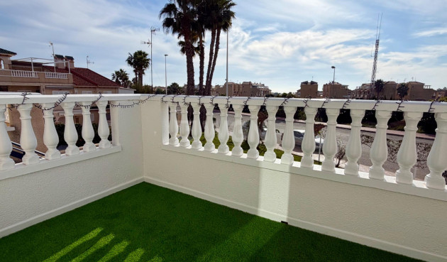 Odsprzedaż - Mieszkanie w bloku - Orihuela Costa - Playa Flamenca Norte