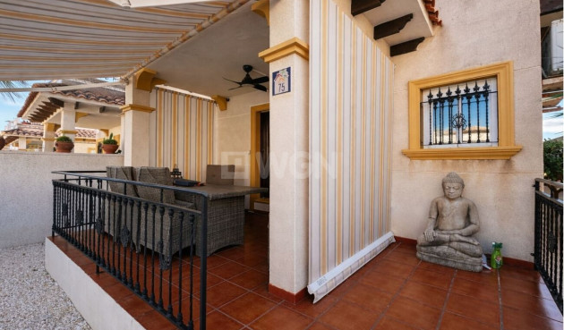 Odsprzedaż - Villa - La Zenia - Costa Blanca