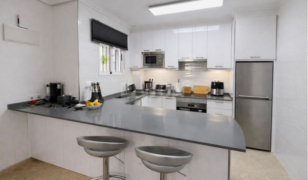 Odsprzedaż - Villa - La Zenia - Costa Blanca